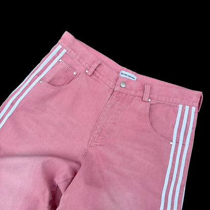 Embroidered Baggy Jeans™